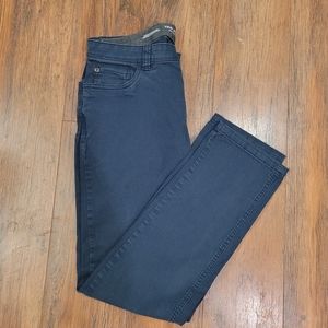Van Heusen Never Tuck Slim Pants - Navy 30x32
